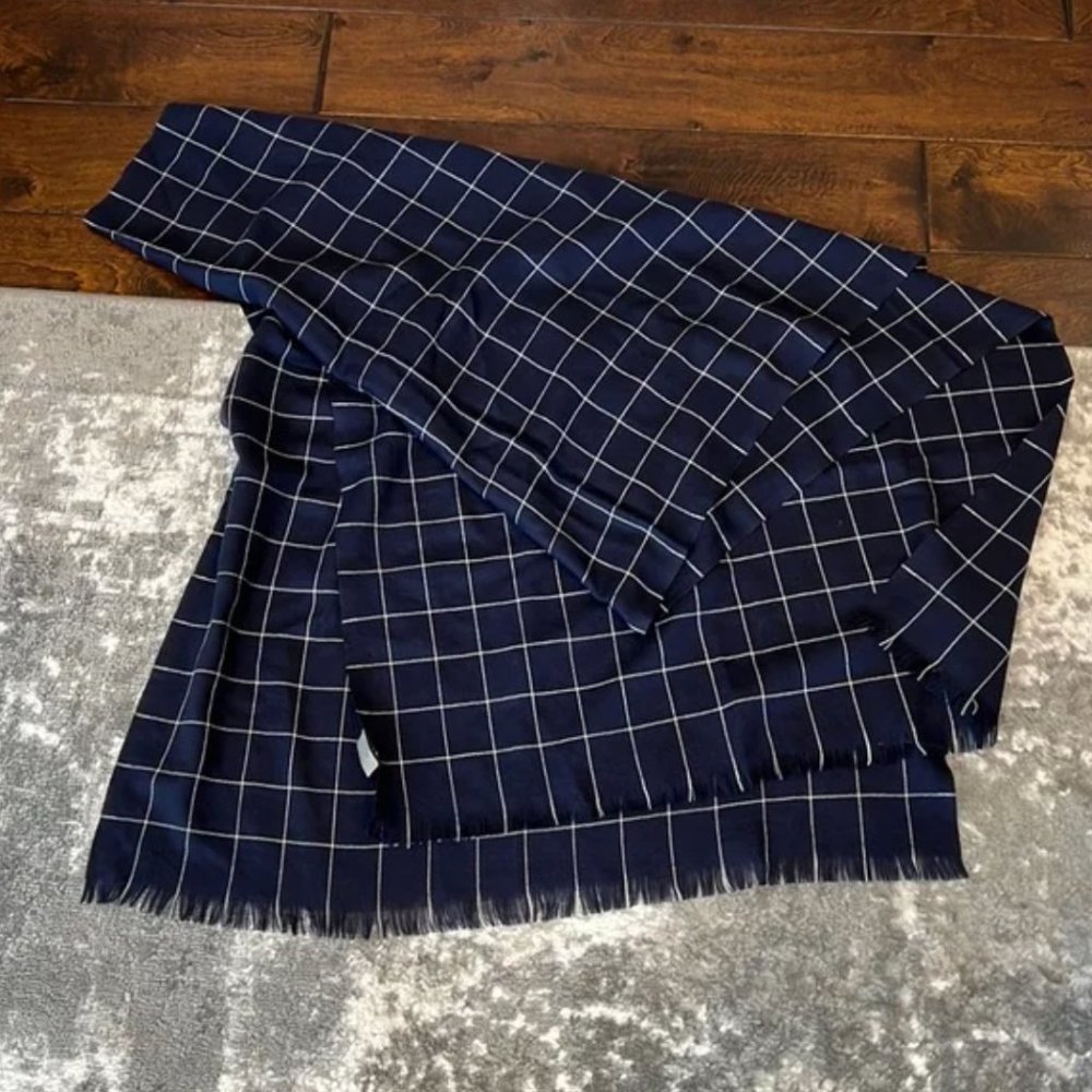 Dior 100% Wool Dark Navy Blue White Windowpane Made in Italy Lightweight Scarf